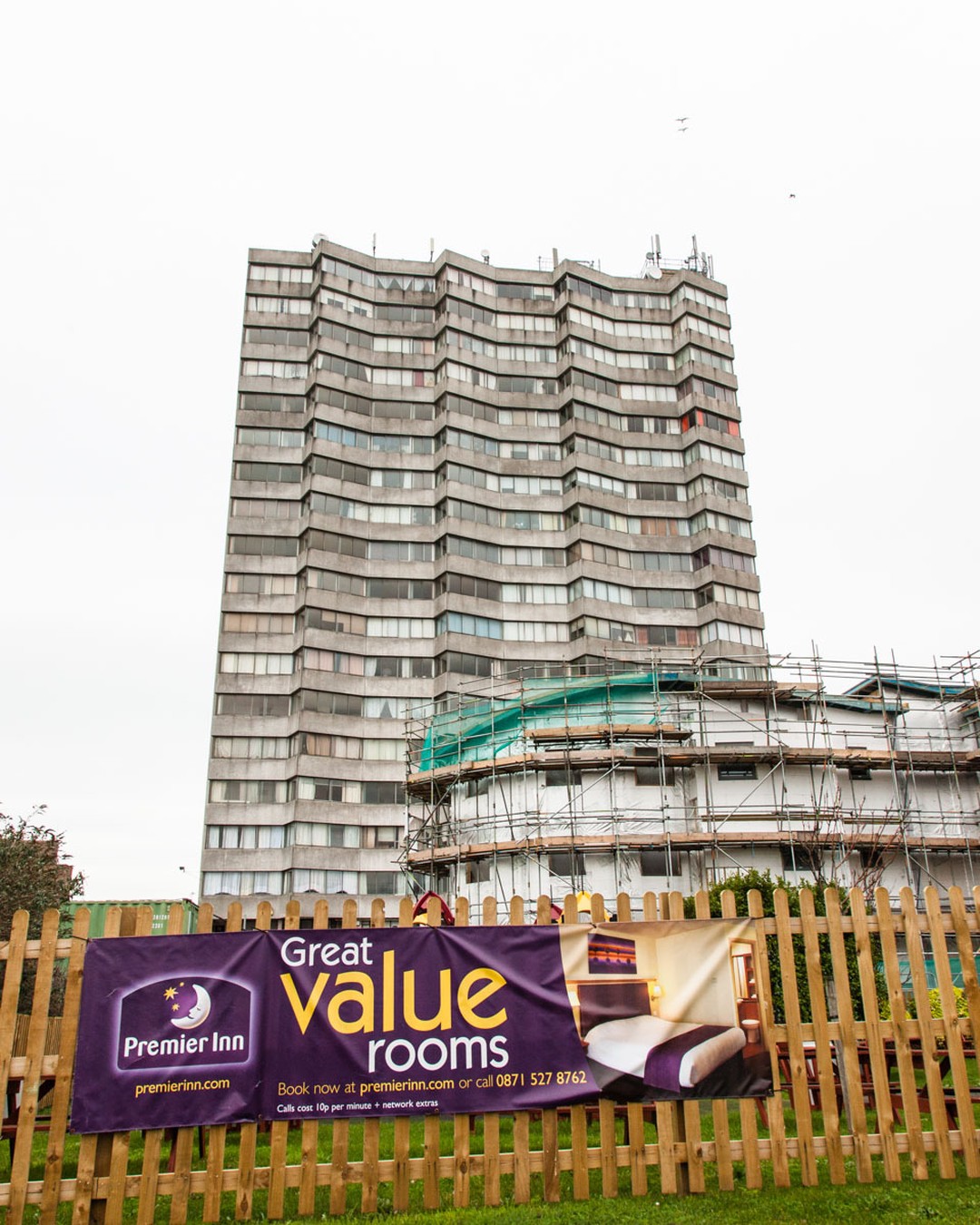 'Great Value Rooms' Margate!
-
#margate #derelict #derelictplaces #derelictbuilding #abandoned #urbex #abandonedplaces #urbexphotography #lostplaces #urbexworld #abandonedphotography #urbanexplorer #forgottenplaces #urbanexploring #abandonedbuilding