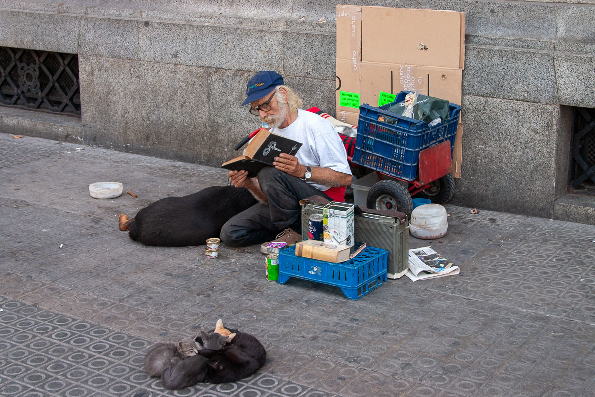 Street Photography in Barcelona: Homeless Guy