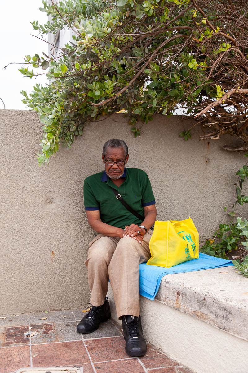 Street Photography in San Juan: Old Man