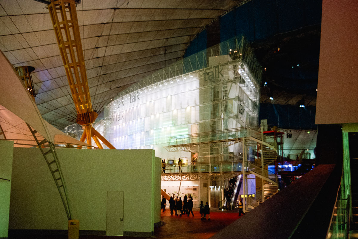 Inside the Millennium Dome: Talk Zone