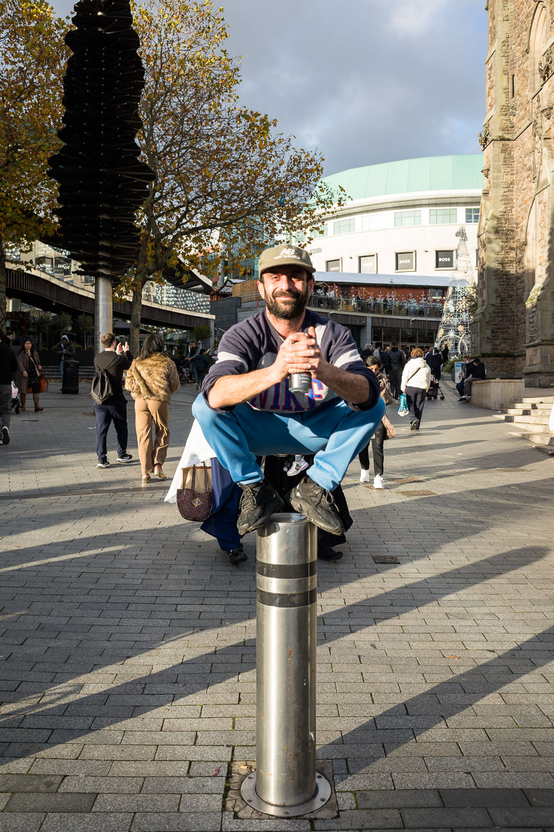 A street entertainer at the Bullring Open Market, Birmingham