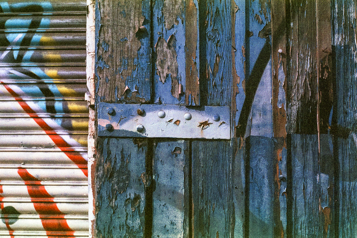 Urbex Photography helps mental health by connecting with surroundings